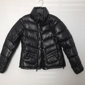 Black North Face puffy coat size Small women’s
